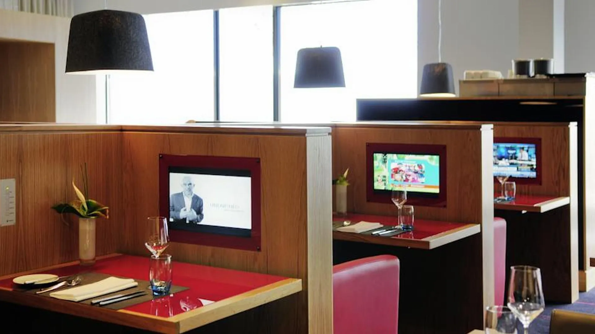 Novotel Amsterdam City 4*,